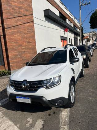 RENAULT DUSTER 1.6 16V SCE FLEX ZEN MANUAL RENAULT DUSTER 1.6 16V SCE FLEX ZEN MANUAL